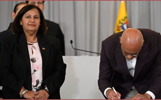 Venezuela cria comissão para revisar escolha de juízes do Supremo
