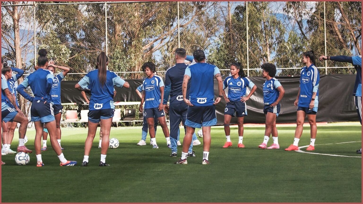 Cruzeiro estreia na Libertadores Feminina com desfalques e altitude