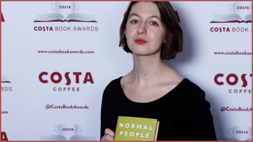 Livros de Sally Rooney são retirados do Reino Unido