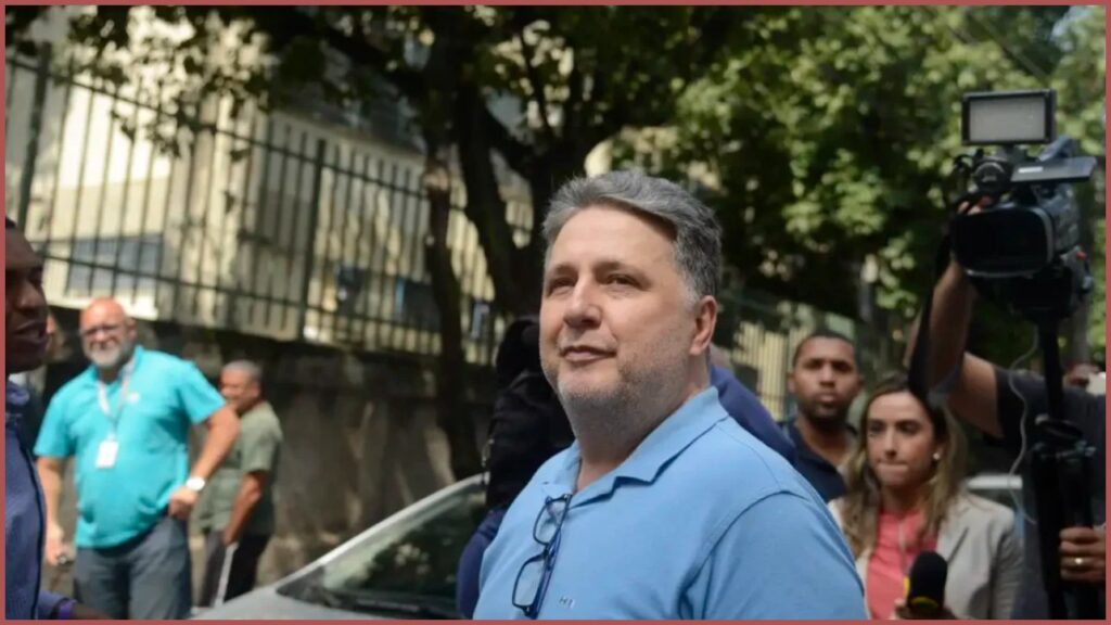 TSE consulta PGE antes de decidir sobre desistência de Garotinho